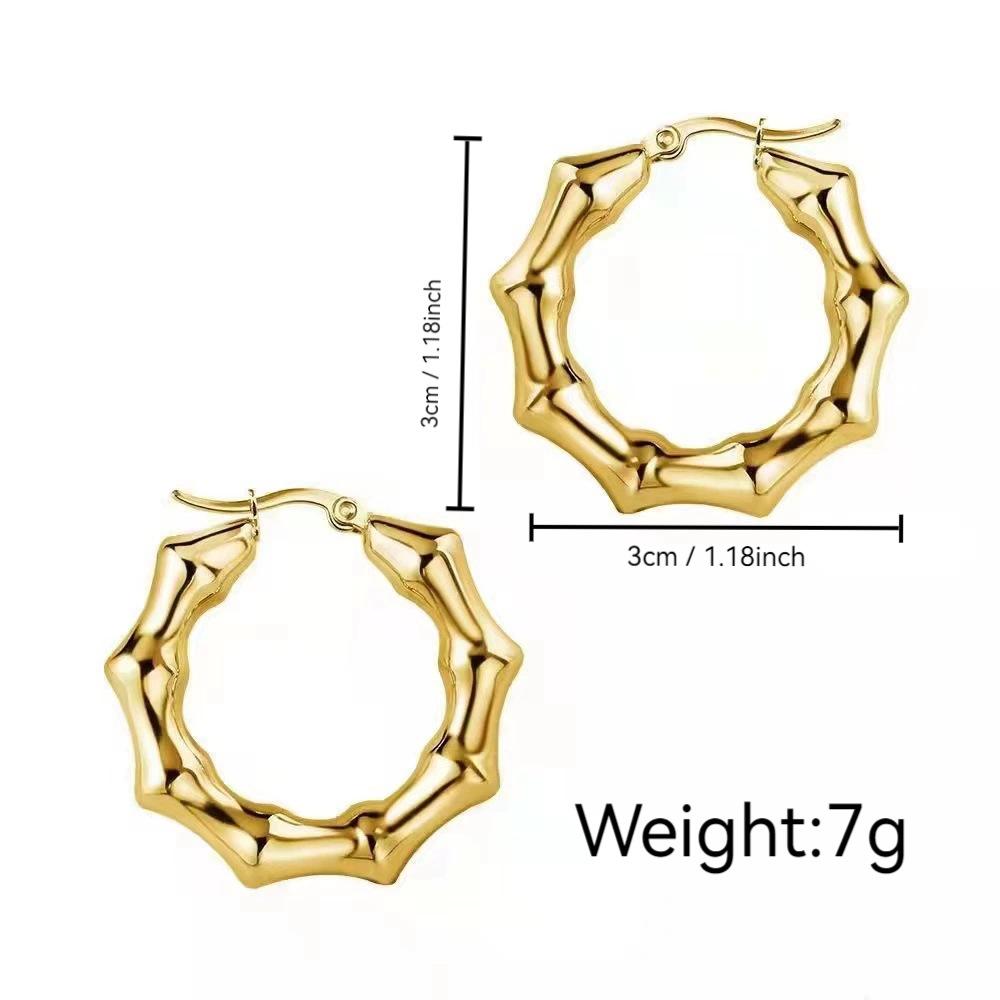Stainless steel women's hollow earrings round gold-plated earrings 18K oval light luxury earrings