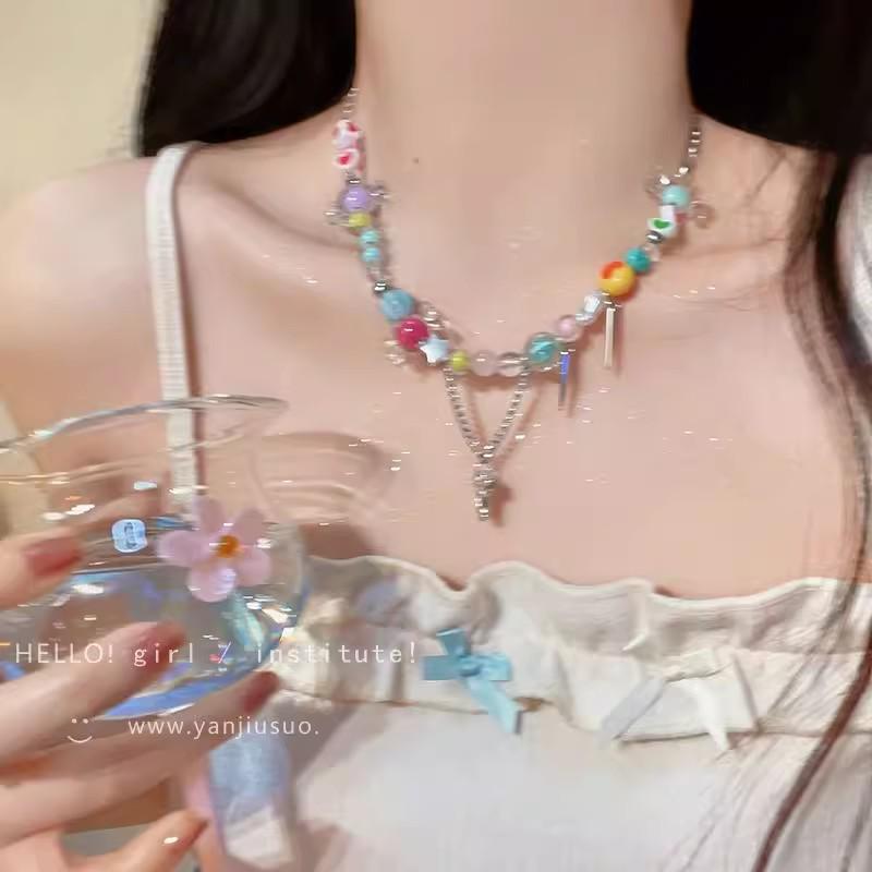 2025 Versatile Beaded Butterfly Necklace for Women - Pearl Clavicle Chain, Retro Style Accessories