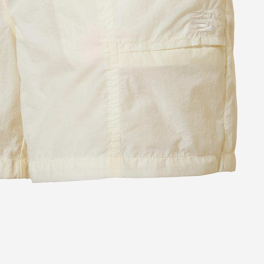 New Balance Women S Light wovenS 4 ShortS pantS Nbnve2w422   64  Cream