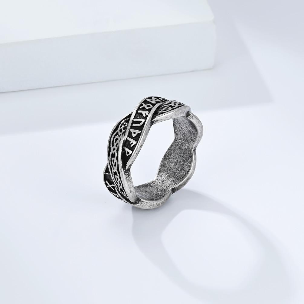 Nordic retro Viking text woven eternal knot, titanium steel ring, men's and women's niche design wedding ring, artistic food ring