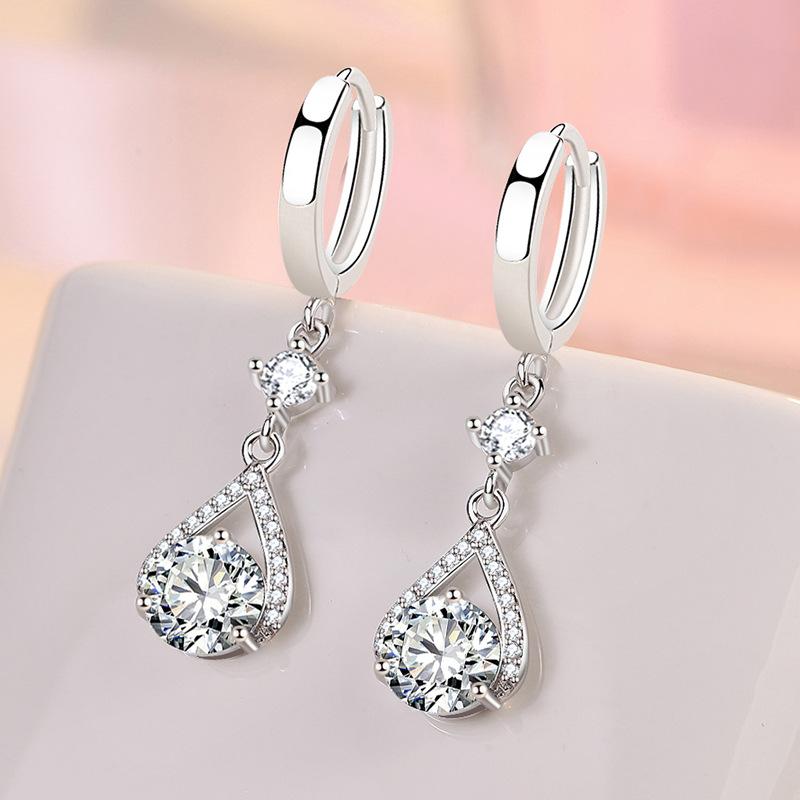 925 Sterling Silver Claws Stud Earrings with Crystal AAA CZ Stone Modern Design Fashion Versatile Accessories Women Jewelry