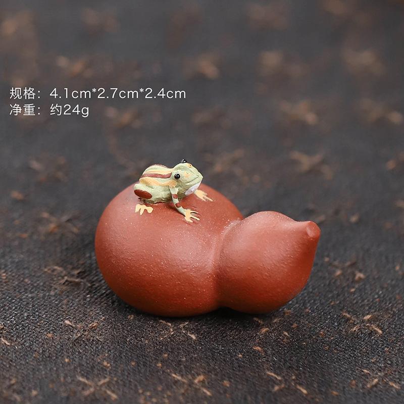1PC Lucky Purple Clay Small Frog Statue Tea Pet Tea Art Ornaments Chinese Kung Fu Tea Handicrafts Ceremony Decor Accessories