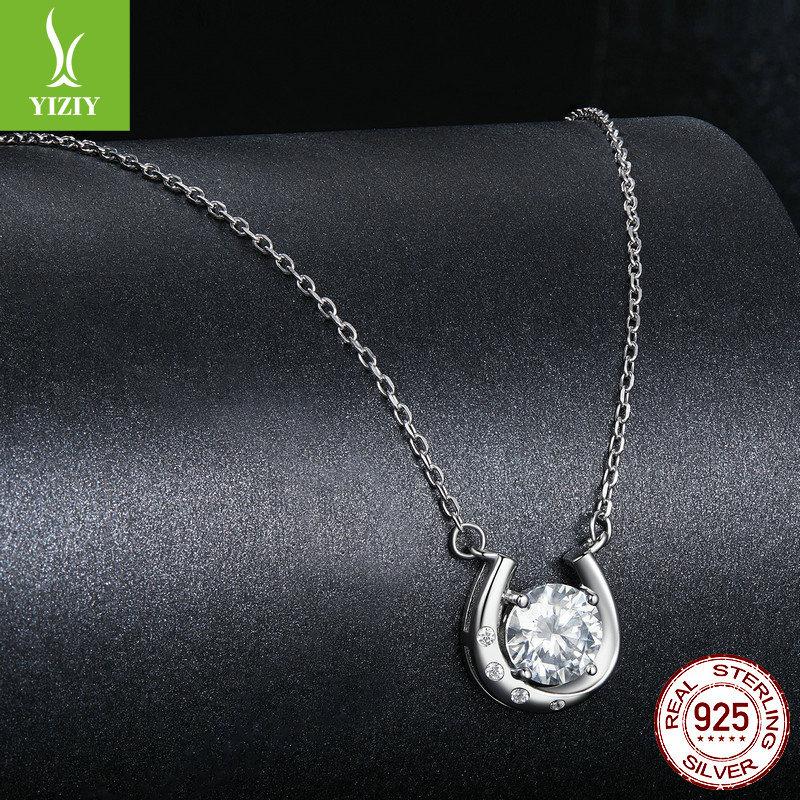 Shining One-Carat Mozzarella Diamond Necklace, Simple Horseshoe 925 Sterling Silver Premium Collarbone Chain