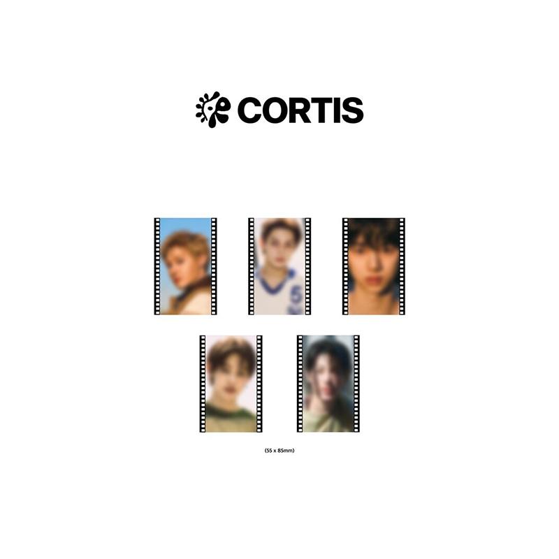 

[Предзаказ] Big Hit Новая группа CORTIS 1-й Мини-альбом [COLOR OUTSIDE THE LINES] Версия с фотобуком. (Онлайн-преимущество)