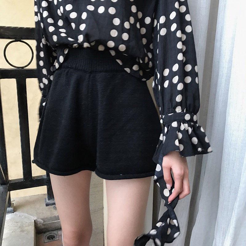Koreanische Version Schlankmachende Lockere High Waist Heißpants A-Linie Weites Bein Gestrickte Shorts für Damen Vielseitige Oberbekleidung Lässige Hosen