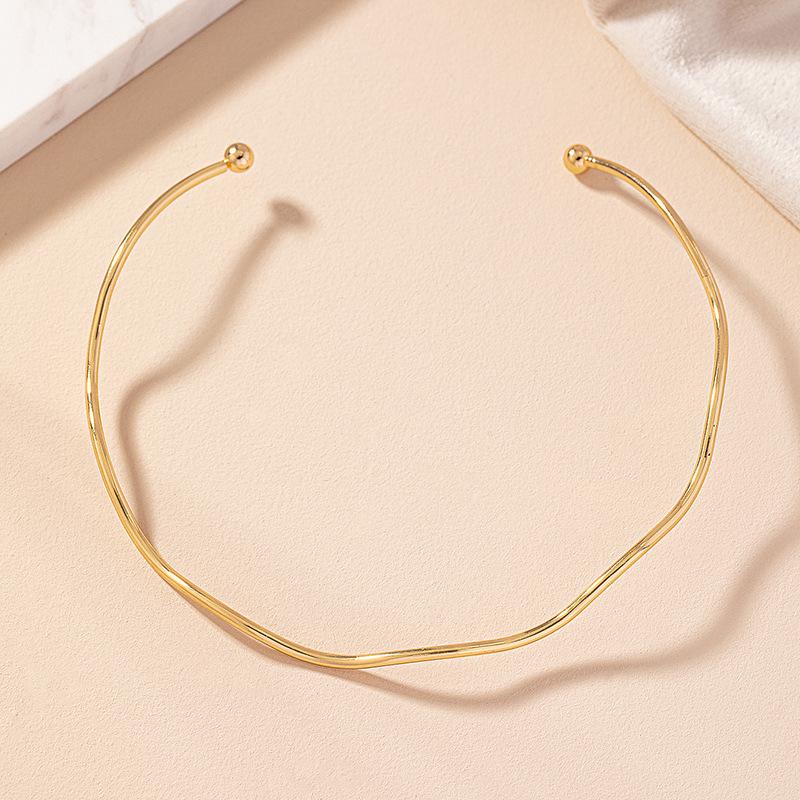 Korean-Style Geometric Irregular Choker: Retro, Cold, Niche Design for Women's Street Fashion