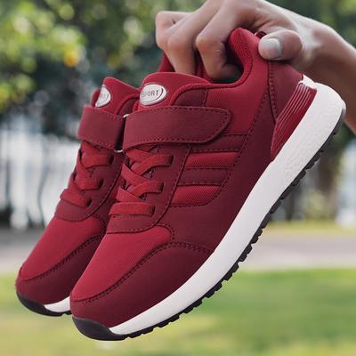 Mom Shoes Women's 2025 Spring New Middle-aged and Elderly Sports Shoes Soft Sole Casual Couple Shoes Walking Shoes