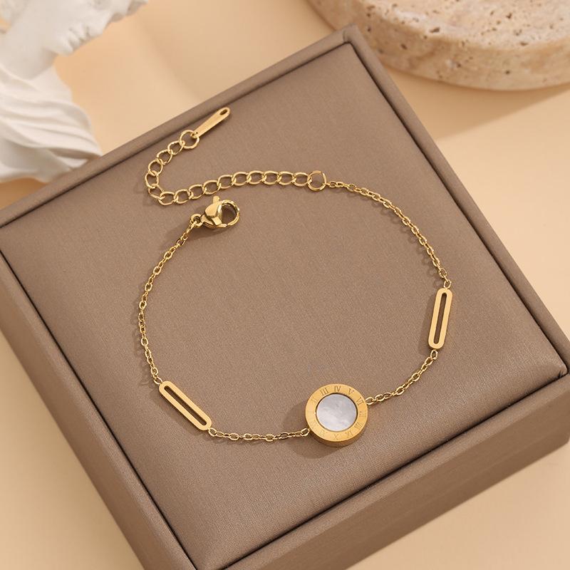 Roman Black and White Double-sided Titanium Steel 18K Necklace Bracelet Set Women's Light Luxury Simple Bracelet Personalized Hand Jewelry