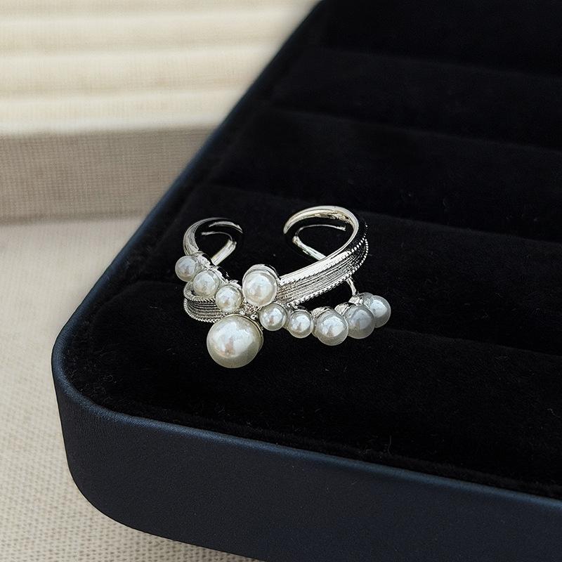 French Light Luxury Sweet Cool Wind Full Of Diamonds Open Ring Female Bead High Sense Fashion Hong Kong Style Niche Stacking Wearing Index Finger Ring