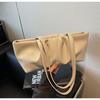 Women's bag niche tote bag design women's new popular student large-capacity shoulder underarm commuter bag