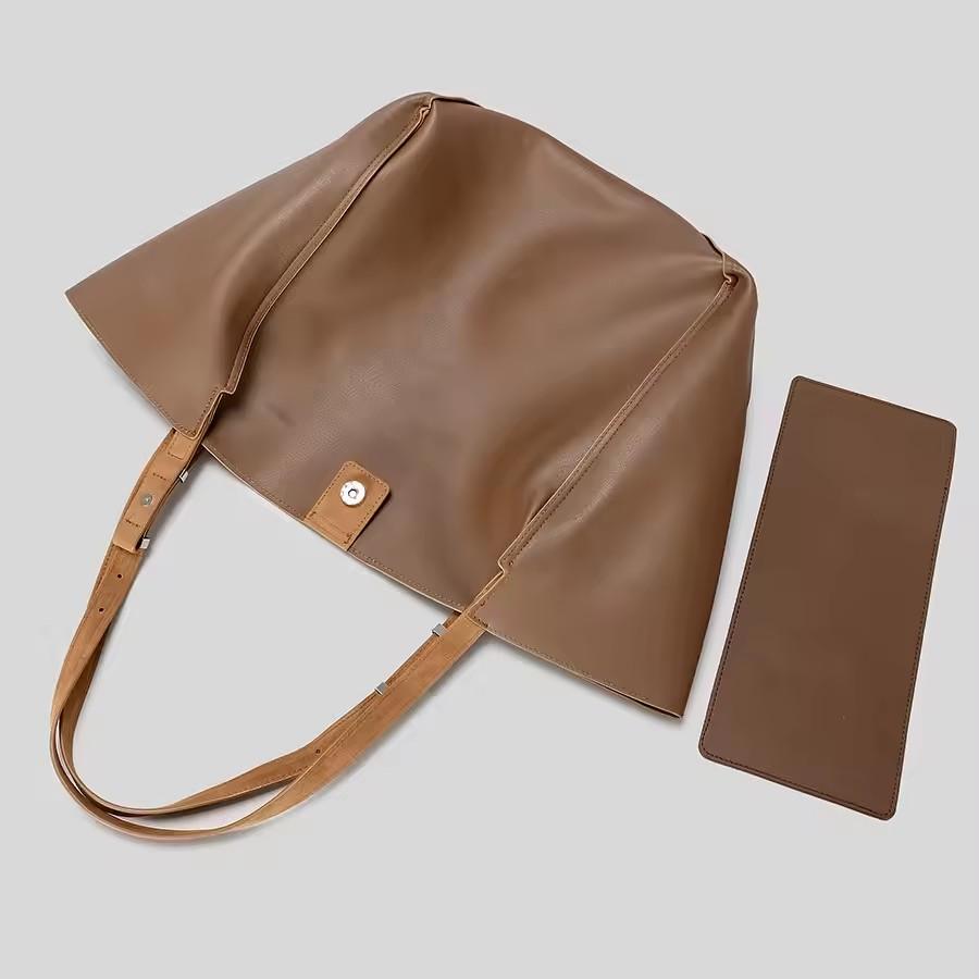2025 New Autumn Large Capacity Vintage Tote Bag for Women Designer Luxury Sand Matte Shoulder Crossbody Bag Trendy Commute Bags