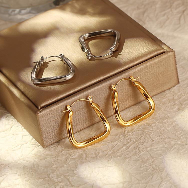 Temperament Titanium Steel Earrings Light Luxury Retro Triangle Earrings Creative Sense Smart Trend Irregular Earrings