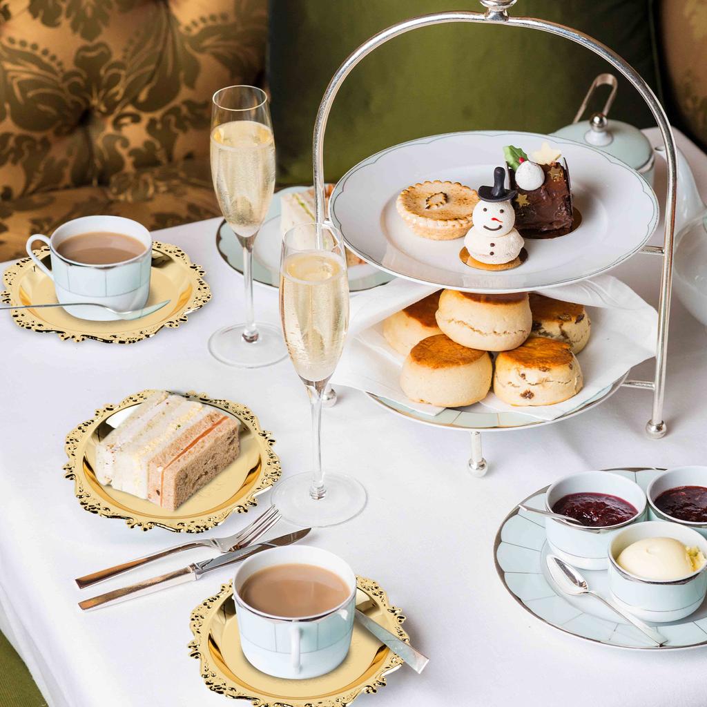 4 Stück Goldener Tablett Metall Eisen Goldene Platte Rund Schmuckschale Tablett für Dekoration Ornamente Buffet Obst Kuchen Partyzubehör