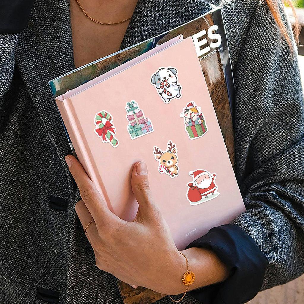 50pcs PVC Cartoon Christmas Snowman Stickers for Phone Cases & Laptops, DIY Decoration Set
