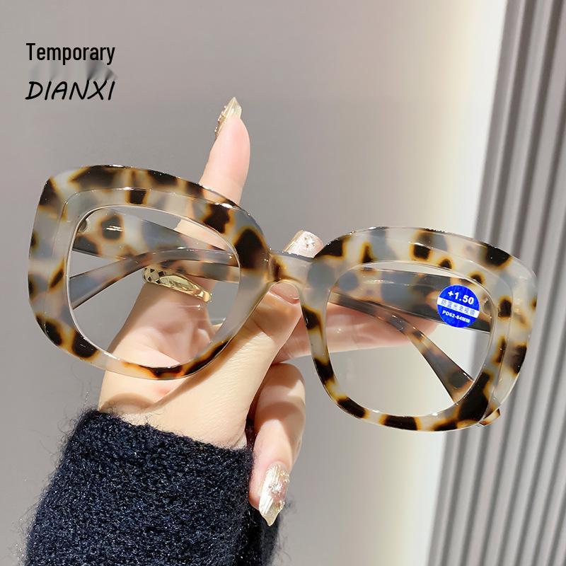 

Chic European & American Anti-Blue Light Reading Glasses with Elegant Thick Frames +3.50