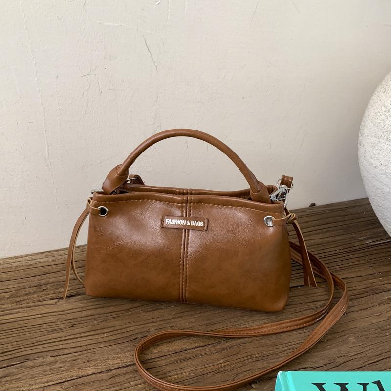 

Crossbody bag simple fashion versatile commuter shoulder bag retro large capacity dumpling bag коричневый