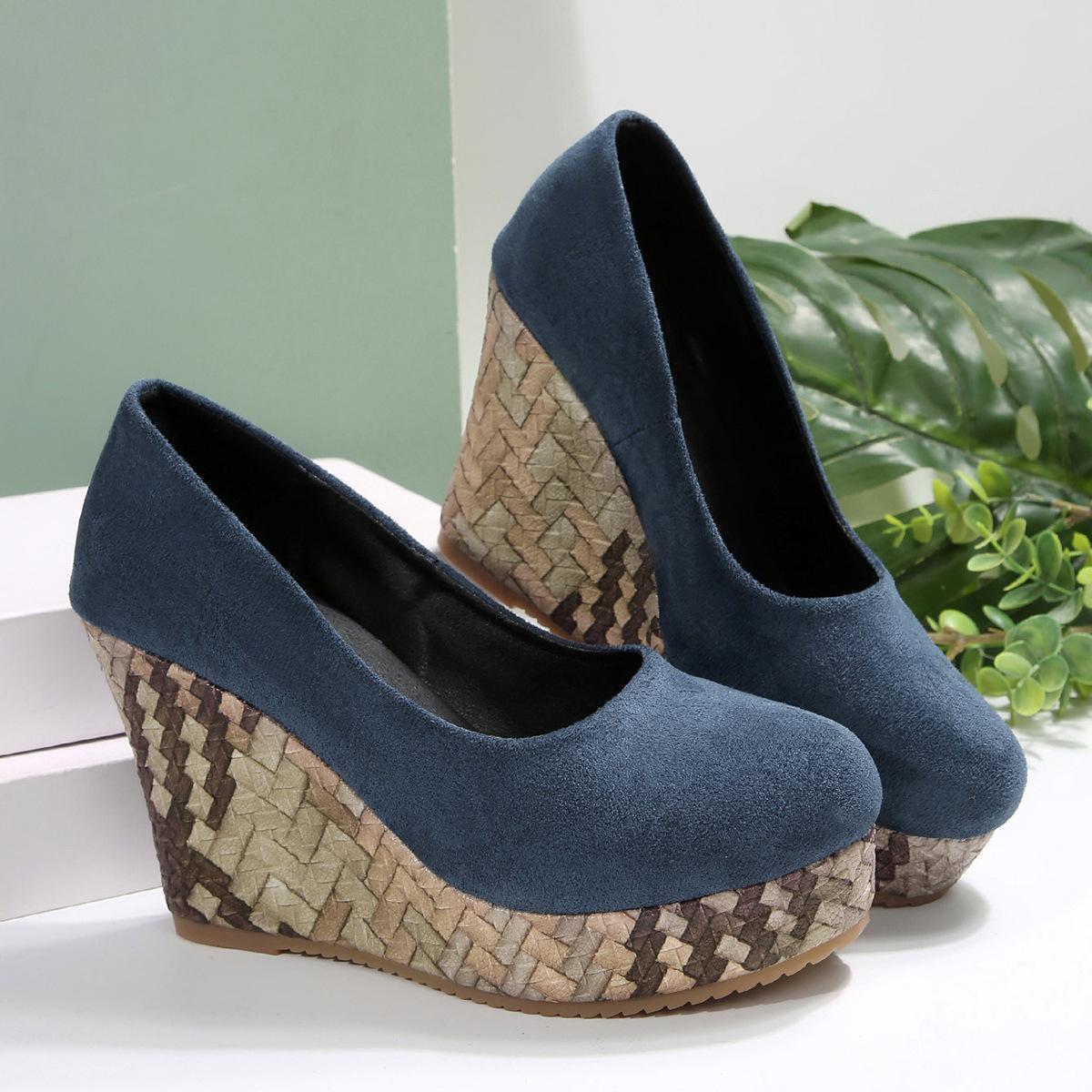 

22 spring and autumn new wedge heel single shoes shallow mouth pointed head thick sole straw woven high heel thick heel 43 синій