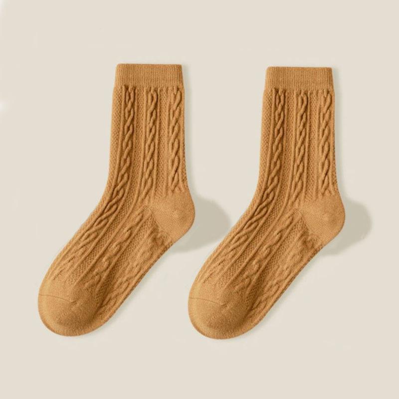 Japanese Twist Women's Mid-Calf Socks - Spring & Autumn, Comfortable, Breathable, Solid Color, Versatile, Sweet, Knee-High & Postpartum Options