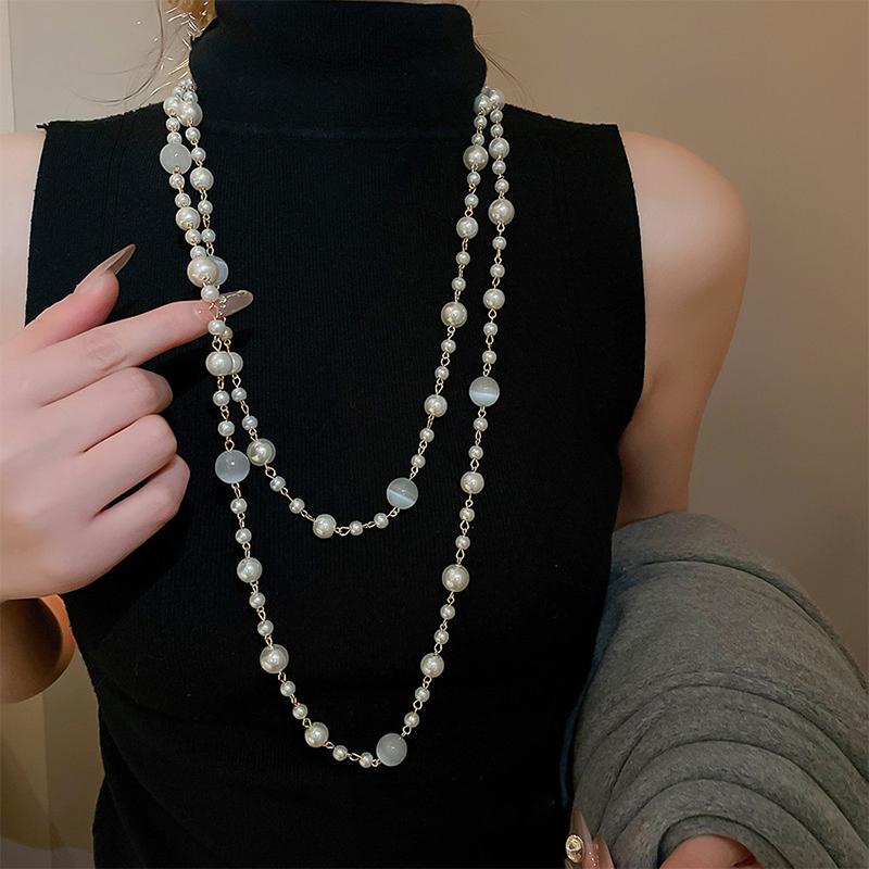 Rose Pearl Bead Necklace Set French Niche Light Luxury Collarbone Chain High-End New Necklace