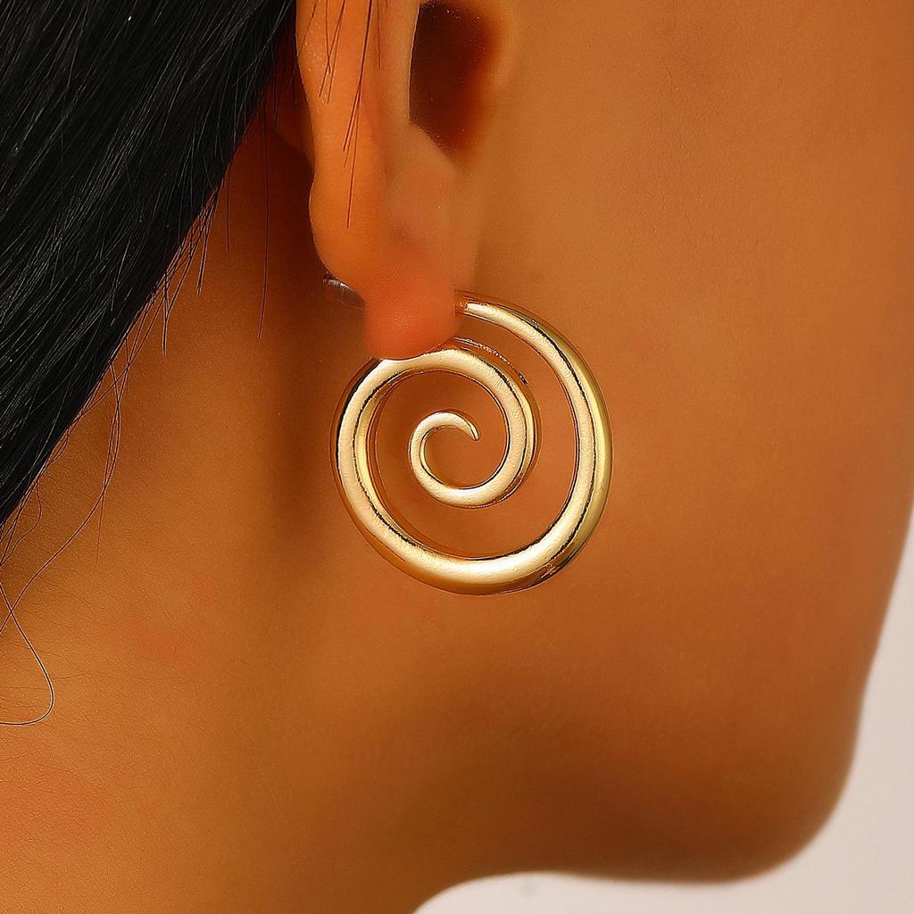 Retro Luxury Stainless Steel Rotating Circular Vortex Wire Earrings For Women