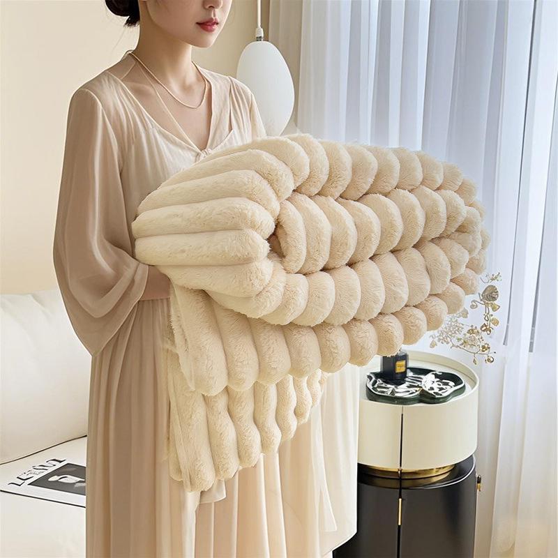 

Скандинавский полосатый фланелевый плед-накидка с имитацией кроличьего меха 70x100 cm