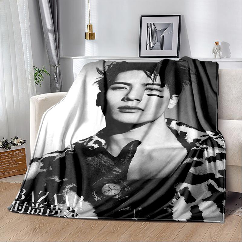 3D Jackson Wang Sångare Stjärna Mjuk Plyschfilt, Flanellfilt Kastafilt för Vardagsrum Sovrum Säng Soffa Picknick Barnpresent