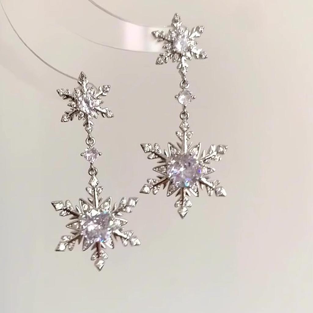 Perfect Gift Pair of Snowflake Tassels Earrings with Zircon Accents for Birthdays Holidays Special Event Women Elegant Jewelry