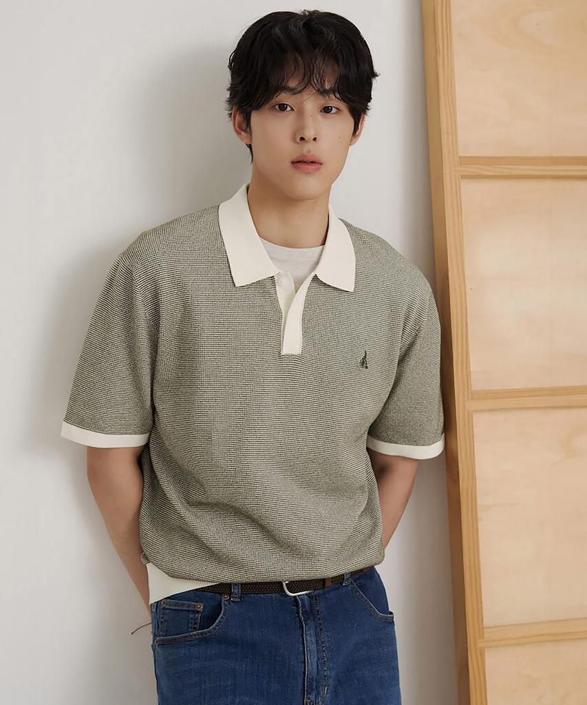 Binpolmen Two-Tone Textured Collar Neck Knit Khaki