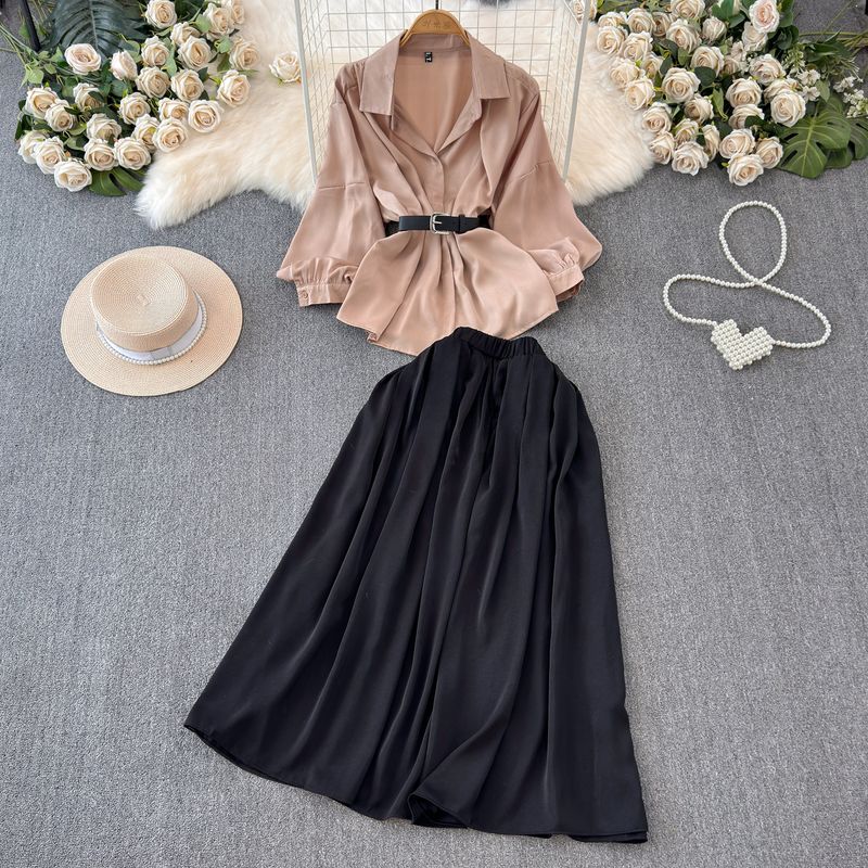 

Изысканный Доступный Роскошный Взрослый Леди подобный Женский Стильный Костюм Женский Осенний Модный Западный Стиль Рубашка Топы + Юбка с Высокой Посадкой Комплект из Двух Предметов Khaki Tops + black skirt One size