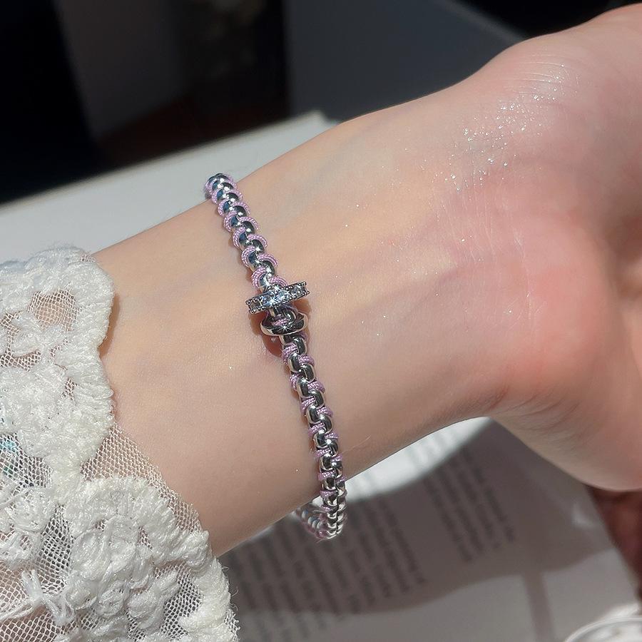 Elegant Zirconia Flower Bracelet: Luxurious Five-Petal Rope Design for Women