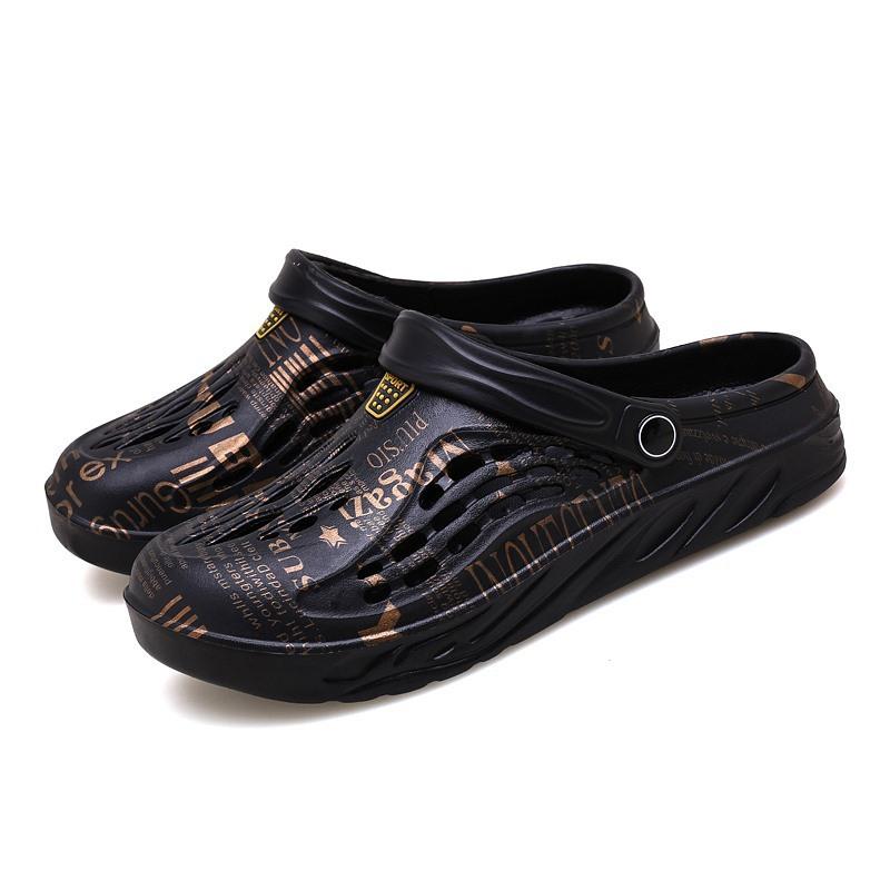 Large Size Bag Head Slippers Men's Summer Personality Camouflage Hole Shoes Lightweight Breathable Hollow EVA Beach Sandals