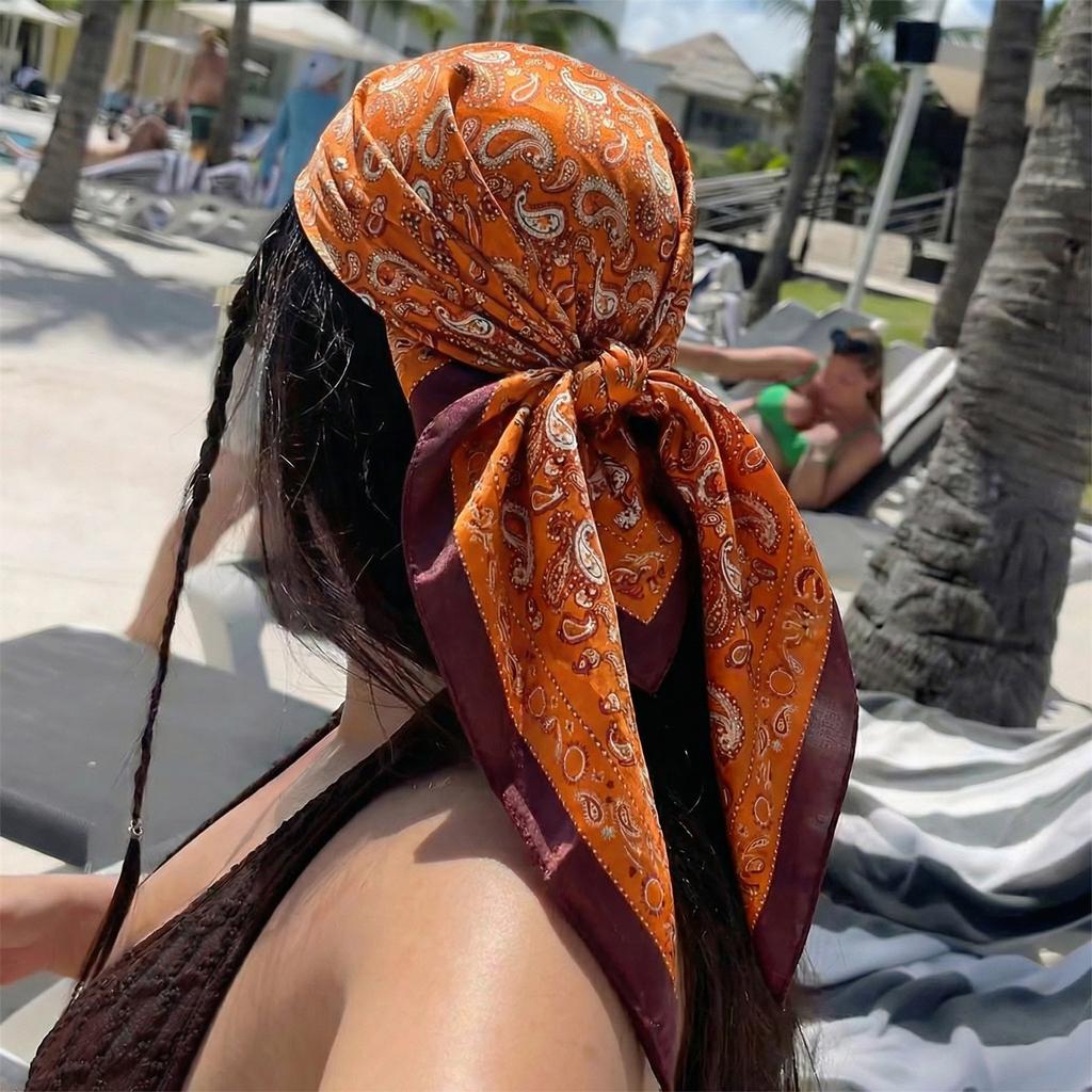 Šilkinė skara, atlasinė kvadratinė skara moterims, gėlėta kaklaskarėle, moteriška nauja galvos juosta, plaukų juosta Spausdinti Foulard Hijab Apvyniojimai Bandana