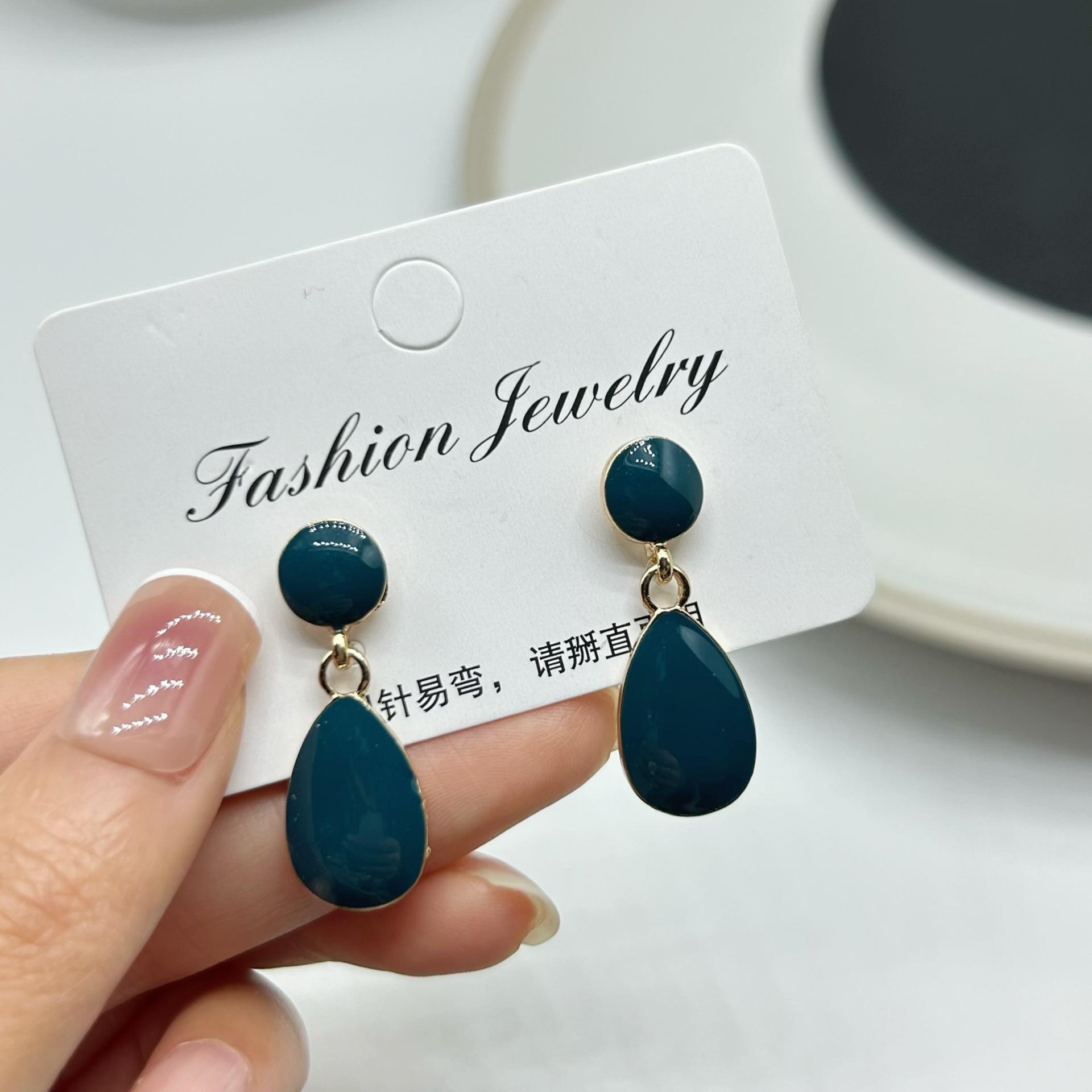 

Прекрасна крапля води, червоні сережки-гвоздики, прості, естетичні, делікатні сережки для жінок, дівчаток, ювелірні вироби в вухах Pendientes, подарунки глибокий/синій