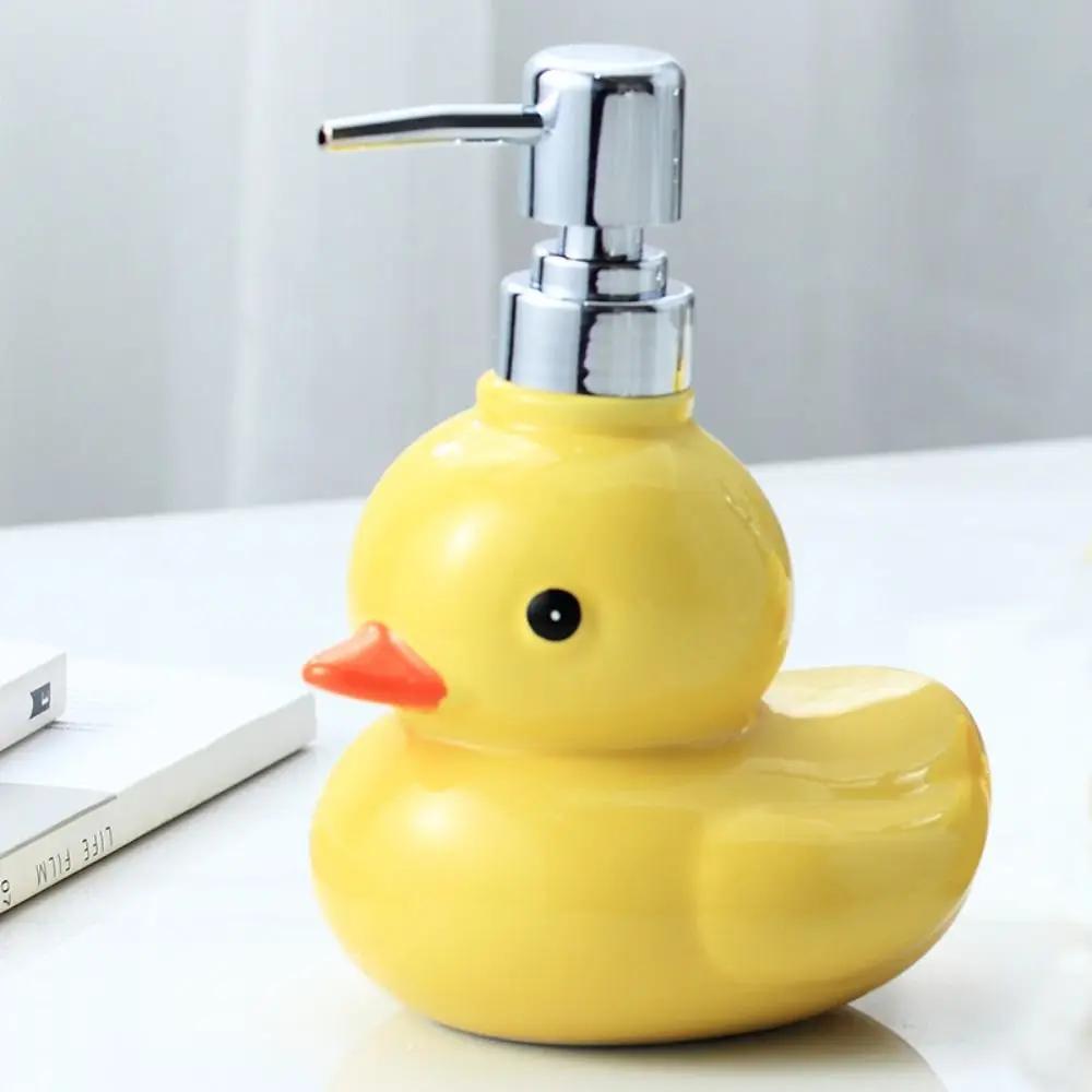 Ceramic Yellow Duck Soap Dispenser Cartoon Hand Sanitizer Bottle Shower Gel Shampoo Soap Dispenser Bathroom Shampoo Dispenser