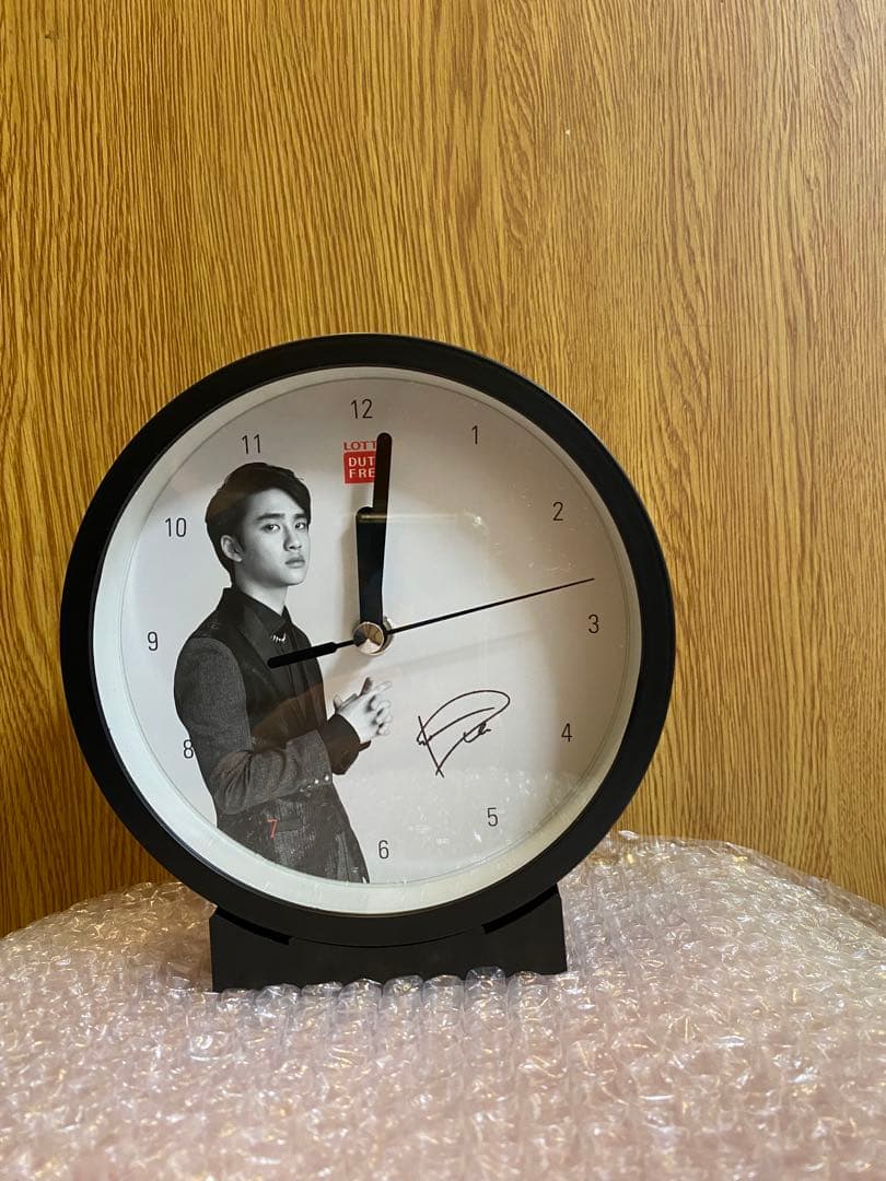 

[Б/У] EXO Кёнсу D.O. Часы LOTTE DUTY FREE