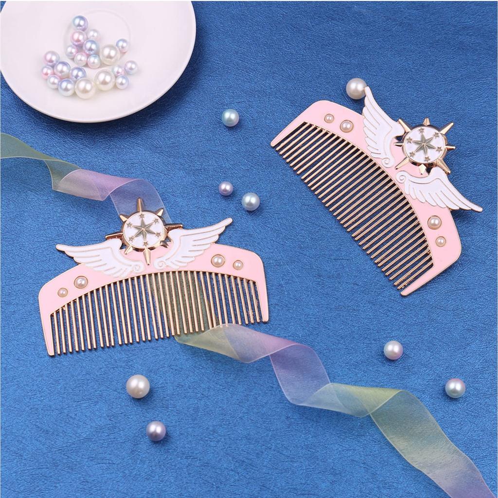Cute Sailor Moon-inspired Comb, Made of Smooth Metal with a Smooth Finish. Perfect for Salons and Home Use. A Stylish and Cute Gift.