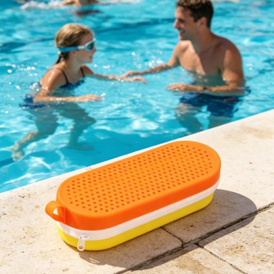 Swimming Goggles Case Double-Sided Color with Portable Handle Container Soft Silicone Ventilation Holes Water Drainage Storage Box