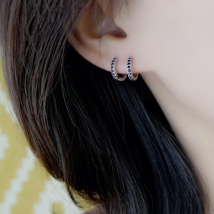 "Elegant Gold Diamond Hoop Earrings with S925 Silver"