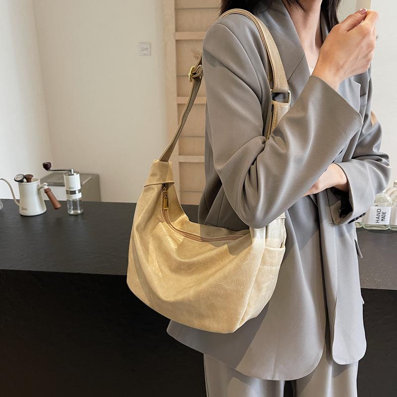 Large Capacity Soft Leather Shoulder Bag Women's Hobo Bag Crossbody Bag