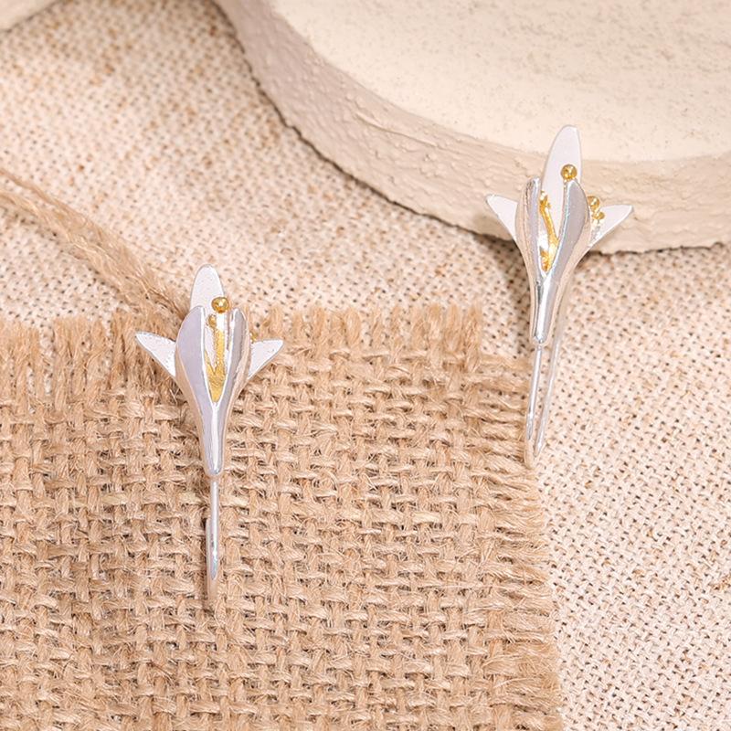 Hot-selling Lily Earrings Women's ins Wind Retro Long Temperament Flower Earline Wind Earrings