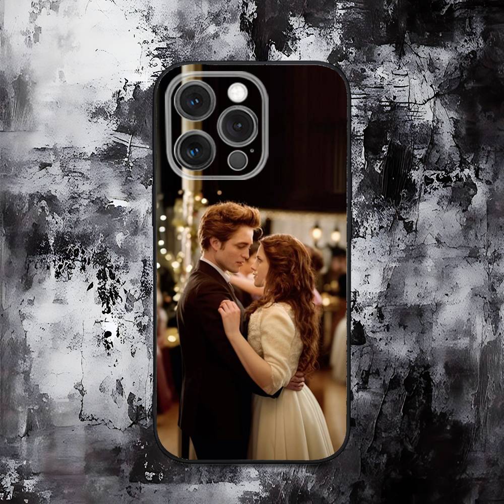 Etui na telefon Saga Zmierzch Edward dla iPhone 16,15,14,13,12,11,Pro,Max,Plus,X,XS,SE,E,Mini, Miękkie Silikonowe Czarne Etui