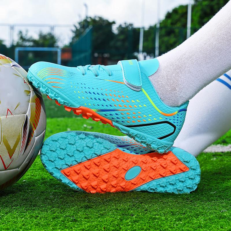 Boys Football Shoes AG/TF Spike Rubber Soft Sole Kid's Professional Artificial Turf Training Football Boots for Girls Soccer Shoes