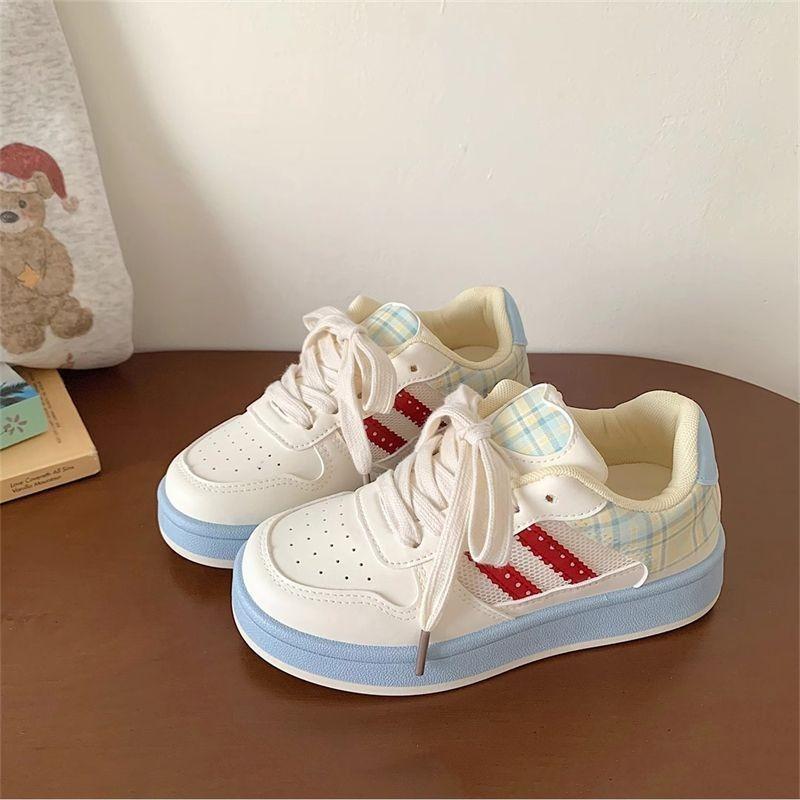 Summer Breathable Board Shoes Women's New Platform White Shoes Student Casual Versatile Niche Bread Shoes