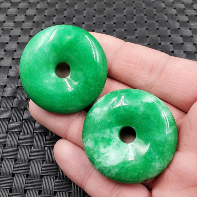 Jade Buckle Pendant Green & Emerald Necklace Key Pendant Diameter 30 mm