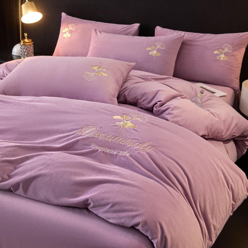 Thickened Milk Fleece Four-Piece Set, Coral Double-Sided Fleece Embroidered Crystal Fleece Quilt Cover, Bed Sheet, Bed Hat Three-Piece Set