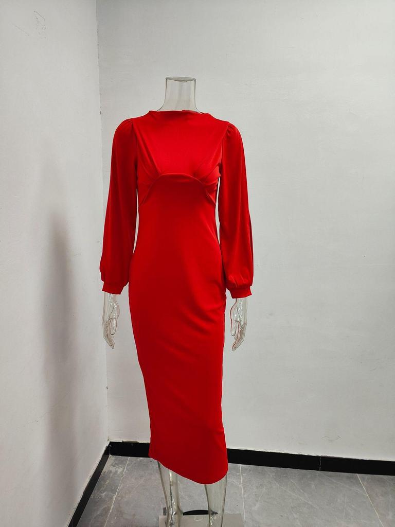 Elegant European & American Pleated Solid Color Dress with Split Sleeves