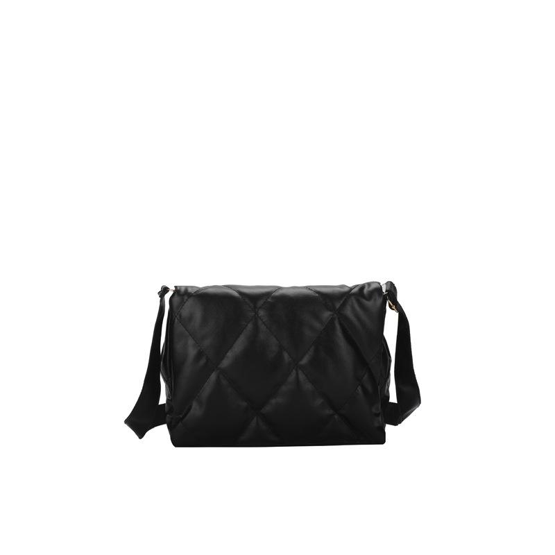 Down Bag Women's Autumn and Winter 2025 New Trendy Rhombus Small Square Bag Versatile Large Capacity Shoulder Messenger Bag