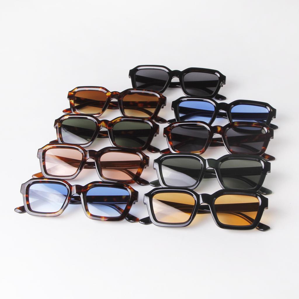 Classic Retro Tortoiseshell Square Sunglasses Women Men Brand Designer Fashion Thick Frame Gradient Blue Sunglasses