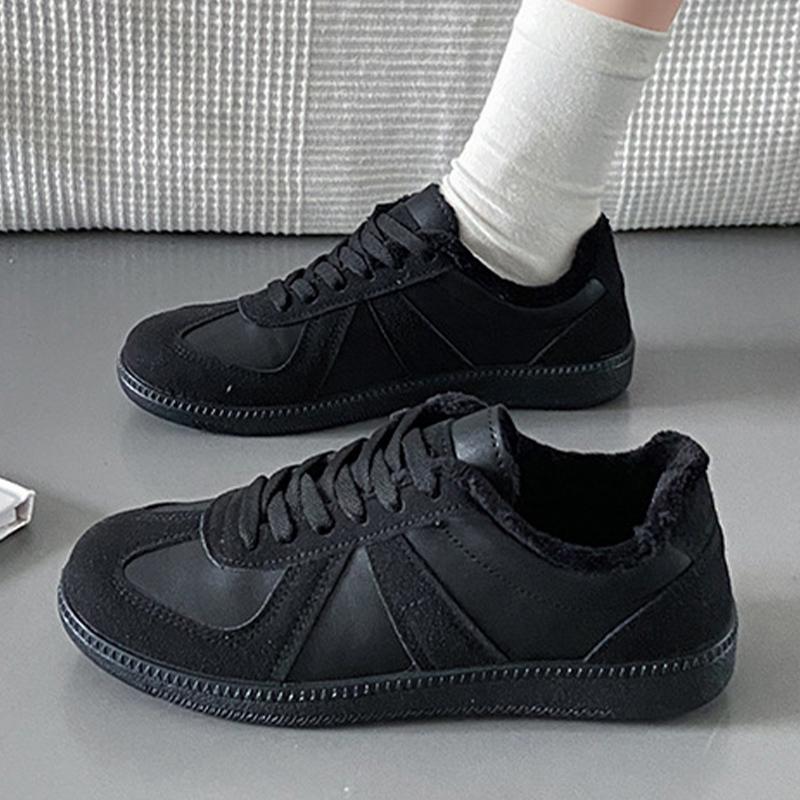 

Женские балетки кроссовки мех теплая обувь тренд 2025 короткий плюш зима новые беговые спортивные ботинки дизайнерские повседневные для ходьбы женские туфли 40 чёрный