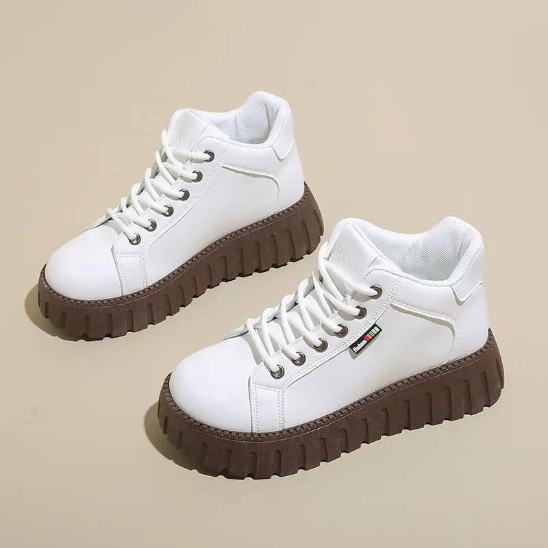 Fashion 2024 Autumn New Women's Short Boots Korean Version Small White Shoes Female Student Pltform High Top Casual Shoes Woman Sneakers